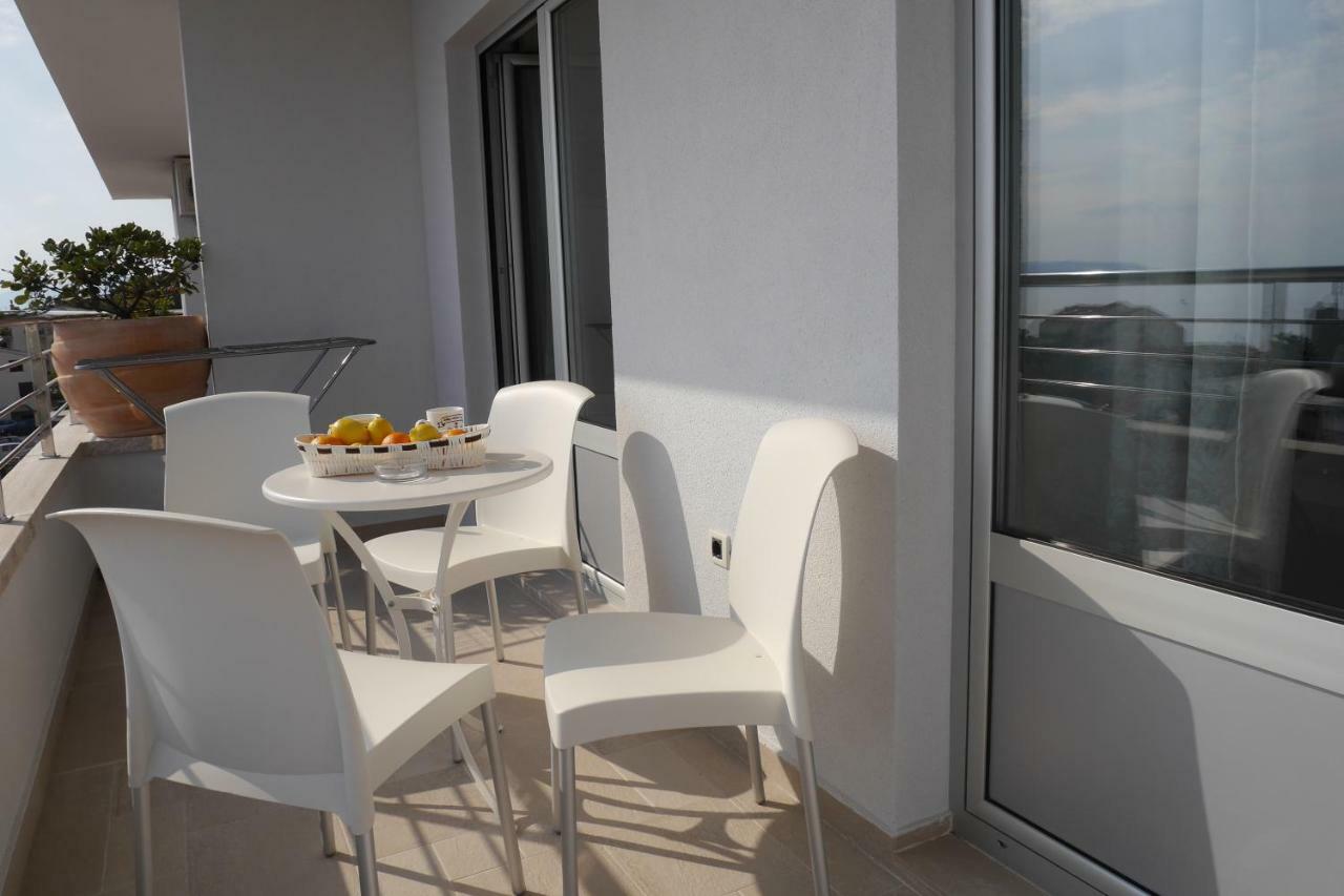 Apartments Mario Migros 마카르스카 객실 사진